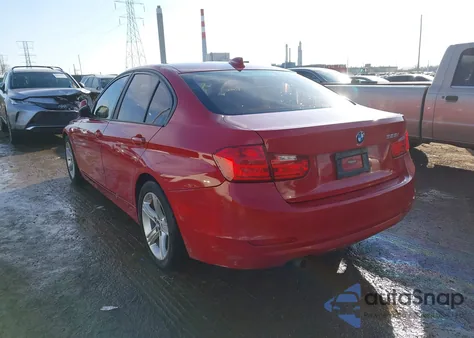 2015 BMW 328I из США, поврежденный, VIN WBA3C1C57FK121362